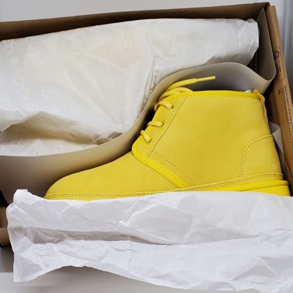 UGG® NEUMEL Canary Yellow Chukka Ankle Boot w/ ✅ FREE Protector Spray - Picture 5 of 8